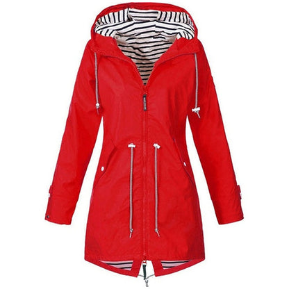 Damenjacke mit Kapuze und warmem Futter, femininer Schnitt, hochwertiges Material 6