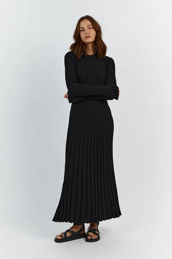 Schwarzes Midikleid für Damen mit rundem Ausschnitt und langen Ärmeln – Strickdesign aus weichem, elastischem Stoff 6