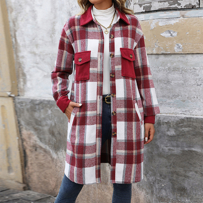 Langer Wintermantel Damen aus weichem Stoff mit Brusttaschen und Knopfverschluss-4