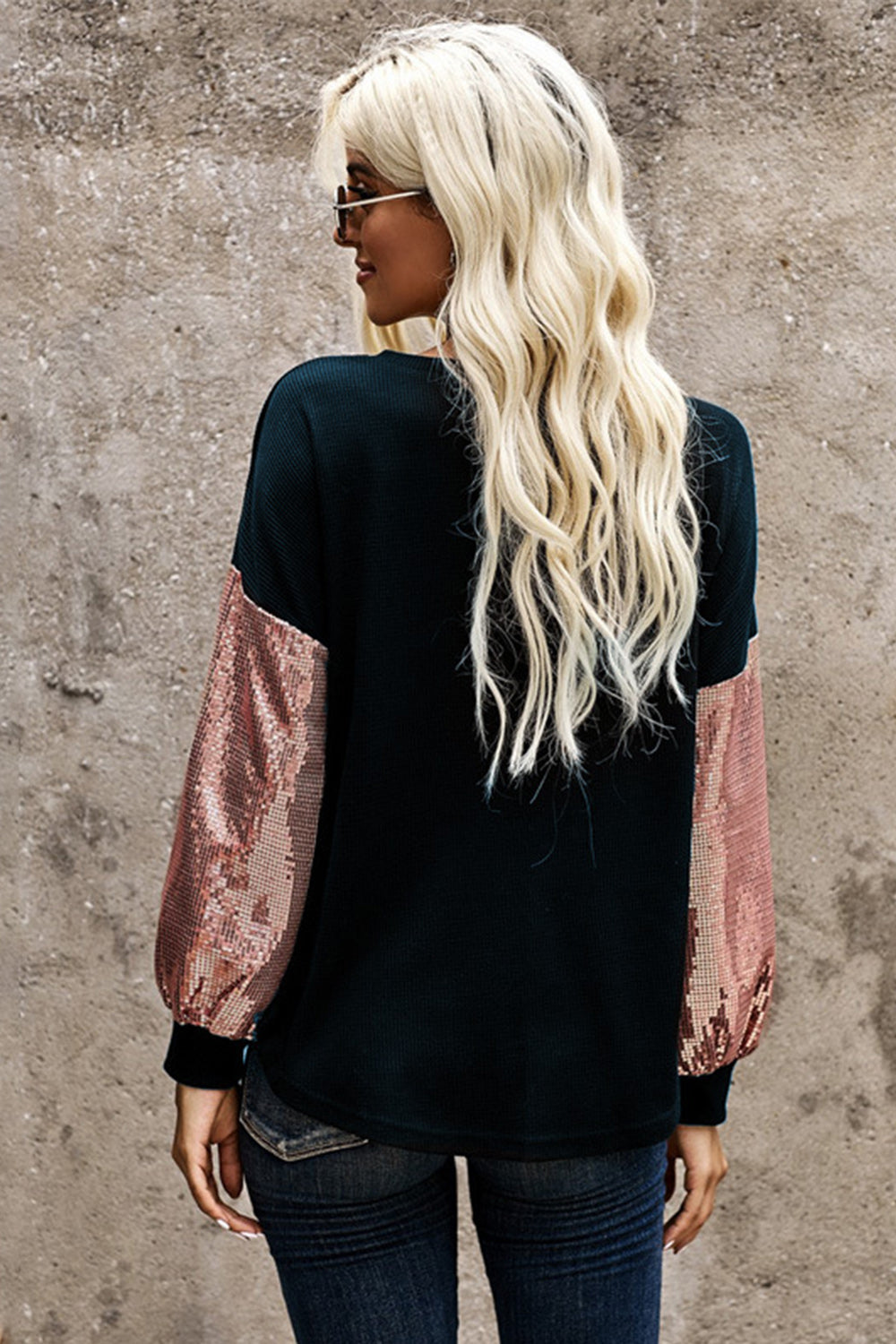 Damen-Strickpullover, mit V-Ausschnitt und bestickten Pailletten aus weichem Polyester 3