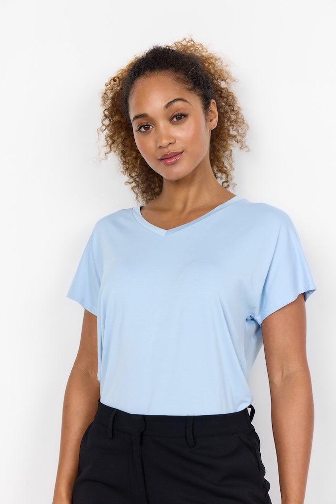 Damen-T-Shirt mit V-Ausschnitt aus Lyocell-Mix - normale Passform, kurze Ärmel, weich und bequem, mehrere Farben 2