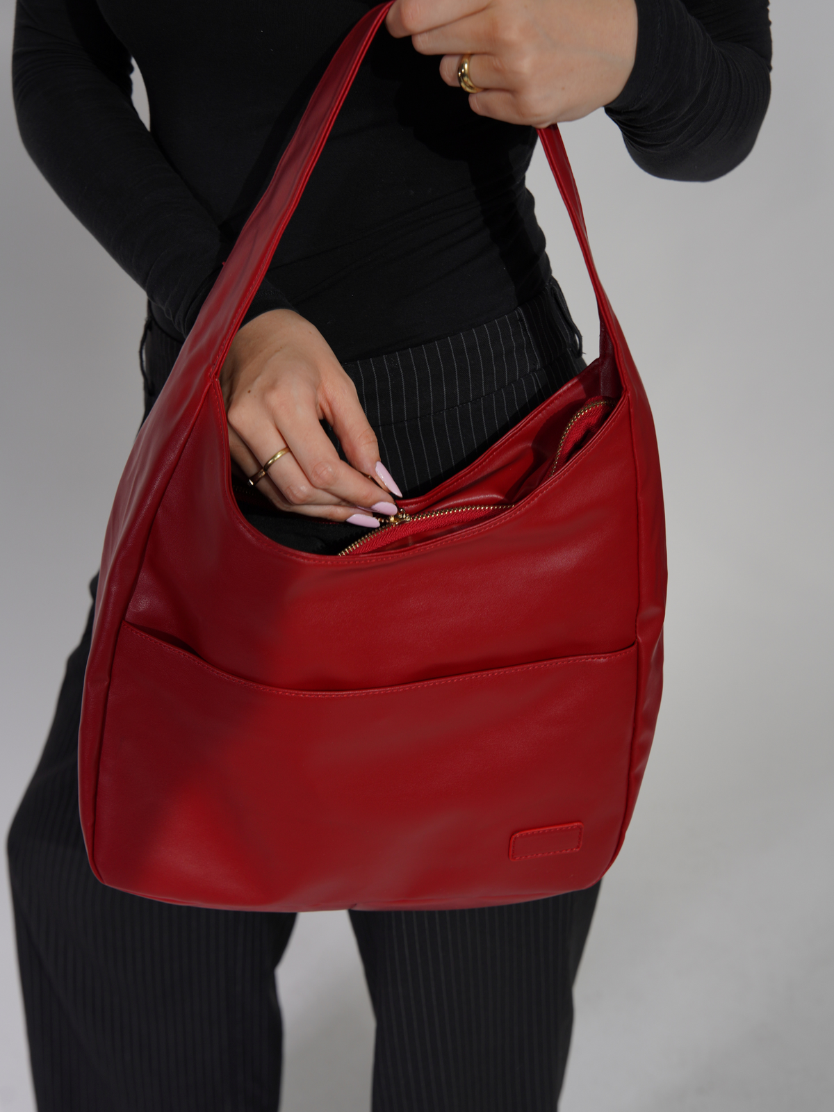 Damen-Rucksack, runde Form, Kunstleder mit Reißverschluss 2