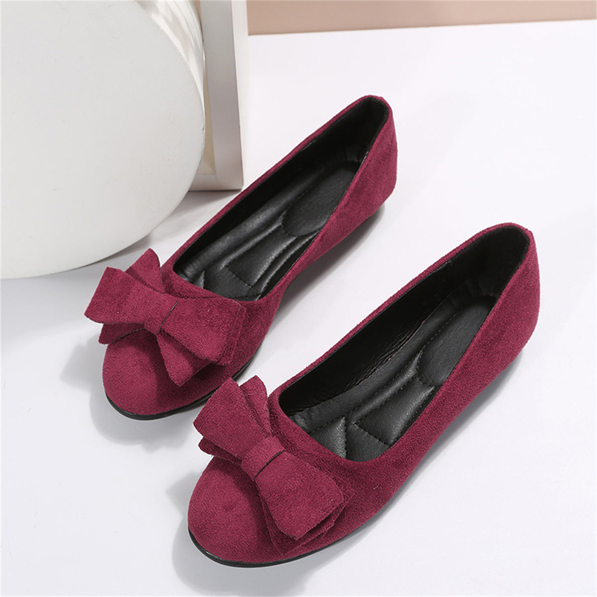 Damen-Loafers aus Leder und Textil mit elegantem Design und verspielter Schleife – bequeme Passform für alle Anlässe 9