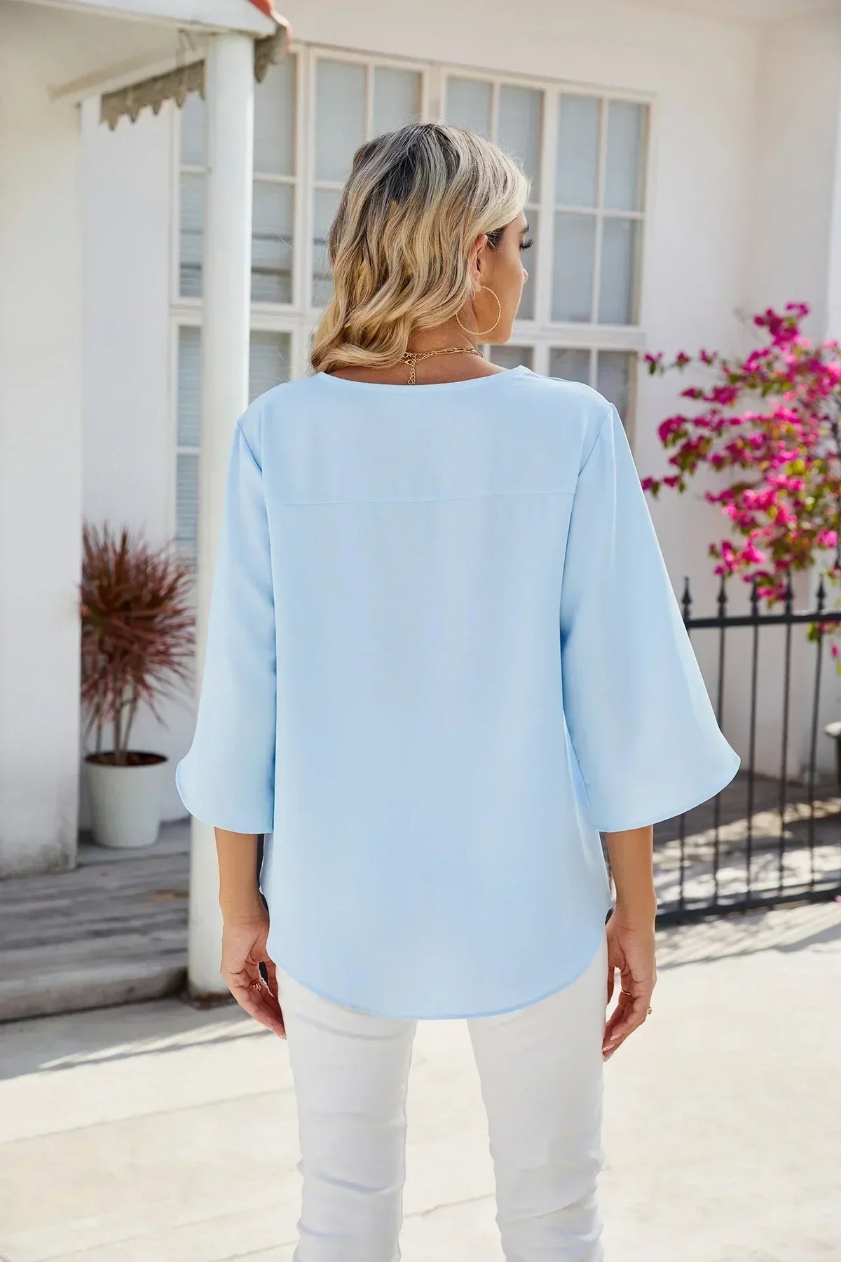 Damenbluse V-Ausschnitt leichtes und luftiges monochromes Design-2