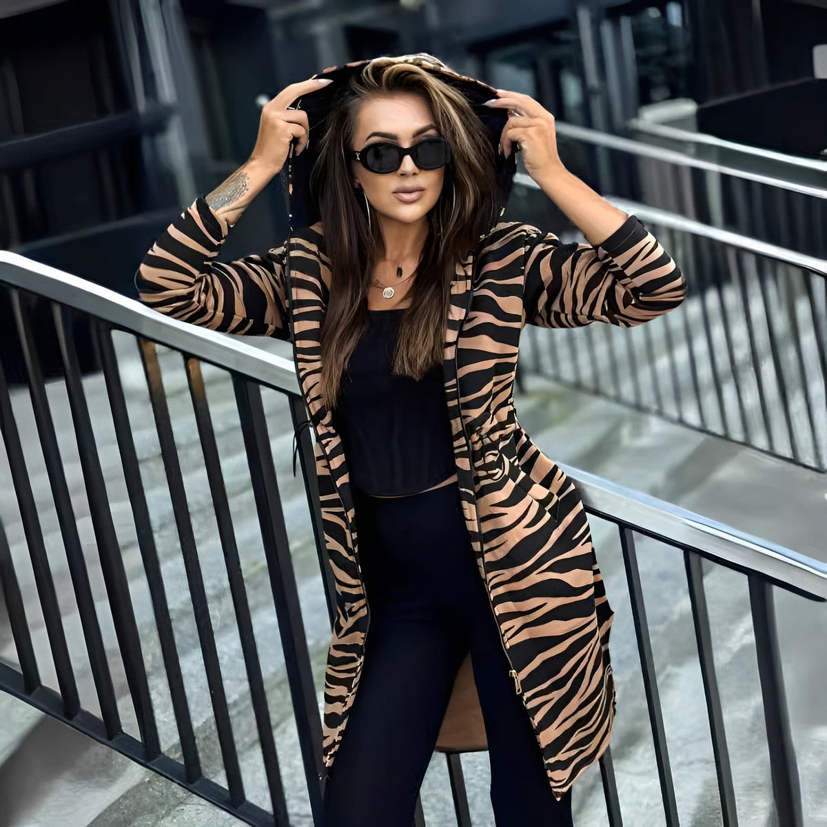 Damen-Trenchcoat, langes Leopardenmuster, klassisches Design, Polyester und Baumwolle-2