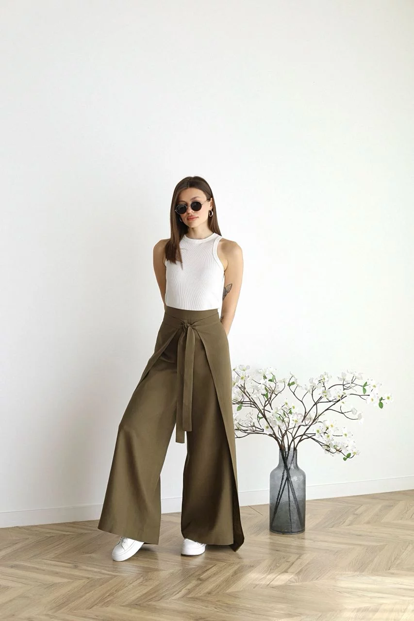 Variantenbild für Damen weite Leinenhose, leichter und luftiger Stil, aus 100% Leinen-7