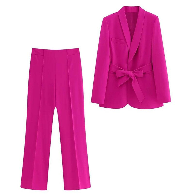 Kostüm für Damen, 2-teilig, Blazer und Hose aus Polyester und Elasthan – elegantes und zeitloses Design 2
