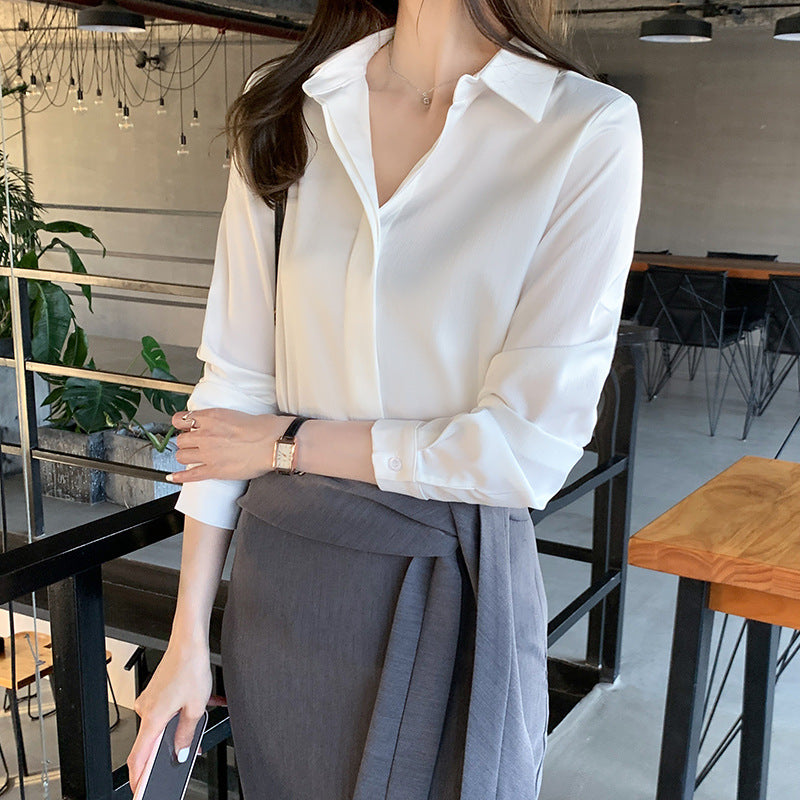 Weiße Langarmbluse für Damen aus Satin mit schmaler Passform – elegante Bluse für Büro und Party 3