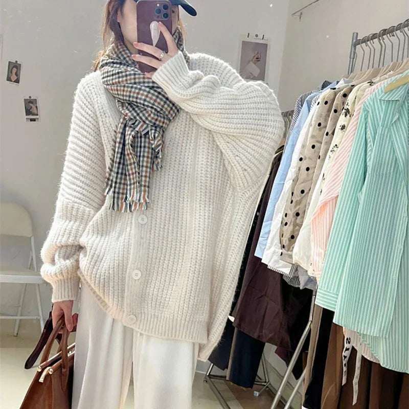 Lange Oversize-Strickjacke für Damen aus Acrylmischung – trendiger Cardigan für Herbst und Winter 5