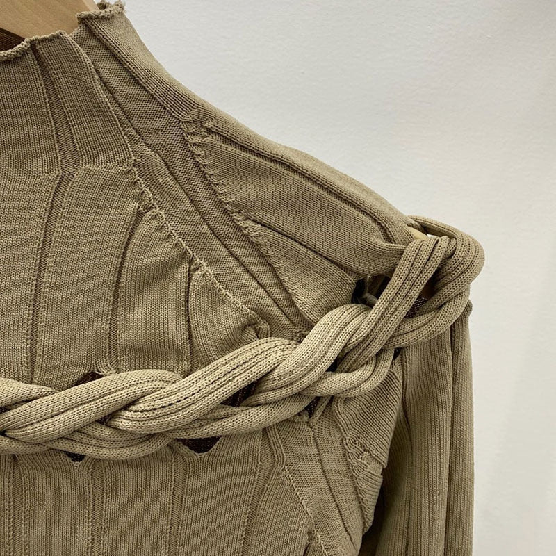 Damenbluse mit Stehkragen und geflochtenem Detail in gemischtem Stoff 4