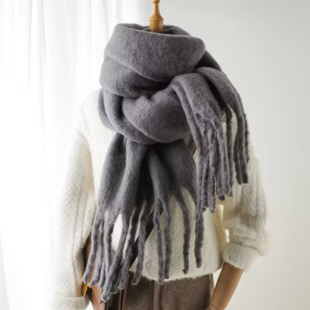 Winterschal für Damen aus kaschmirähnlichem Material mit langen Fransen – Elegantes und vielseitiges Pashmina-Design 5
