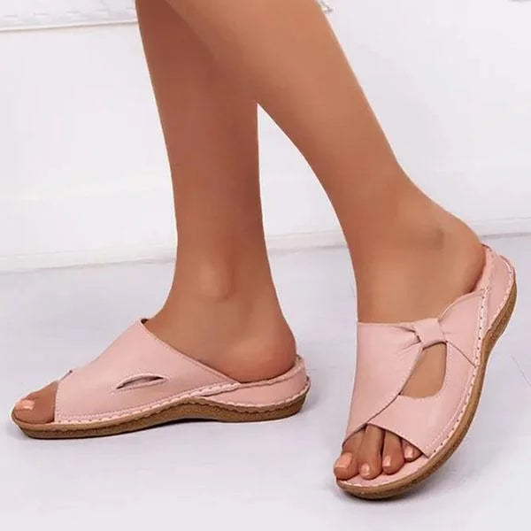 Damen-Sandalen aus Leder, Komfort und Halt, Gummisohle 8