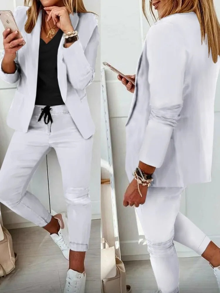 Damen-Anzug, elegant, Design, luxuriös, Material-1
