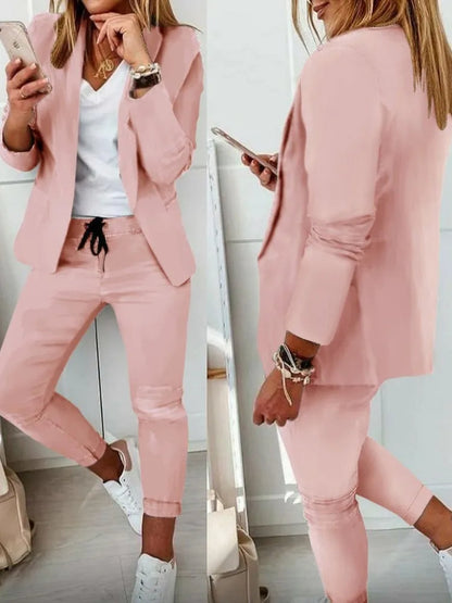 Damen-Anzug, elegant, Design, luxuriös, Material-4