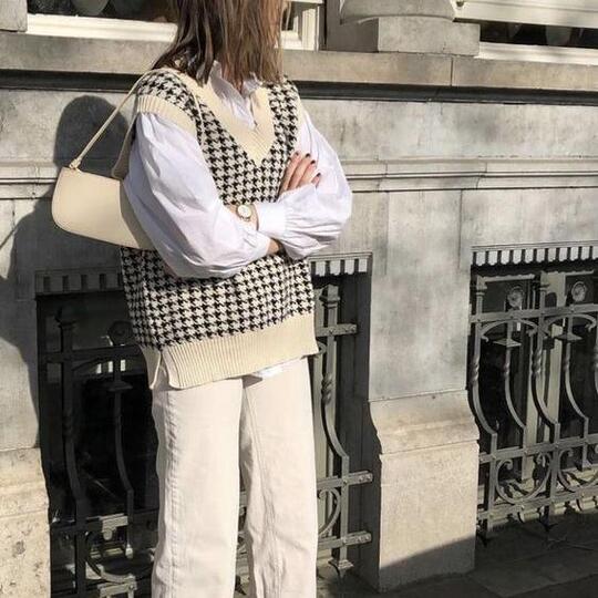 Damenstrickweste aus Acryl – Lässige Passform für Herbst und Winter, ideal für Layering-Styling 3
