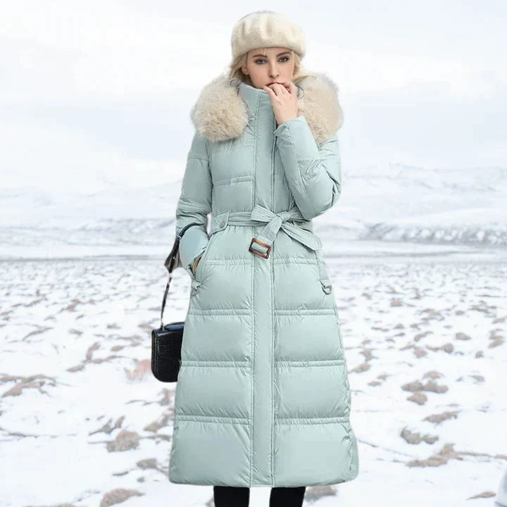 Lange Damen-Winterjacke mit Kunstfellkragen – hochwertiger Stoff für kalte Tage 9