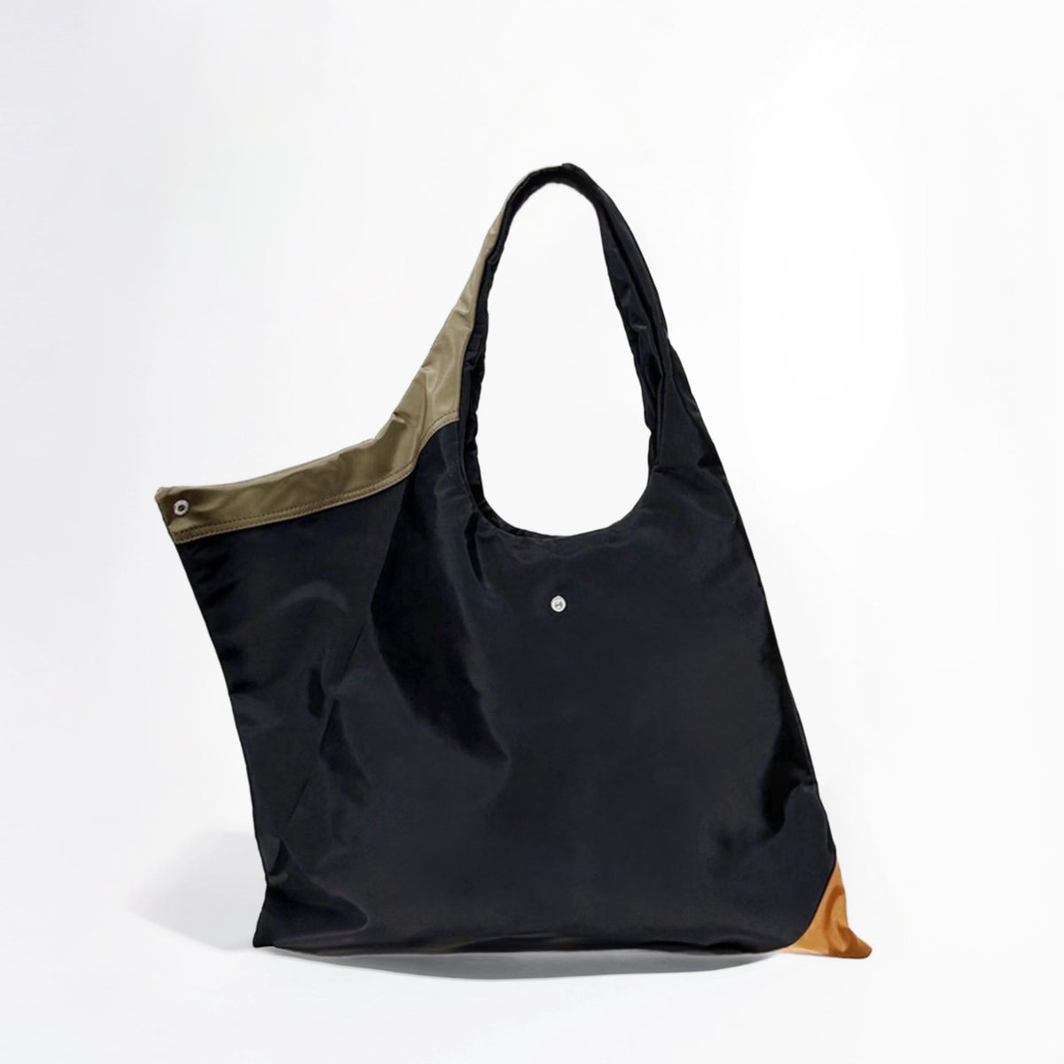 Damen-Dreieckstasche, Nylon leicht und praktisch 4