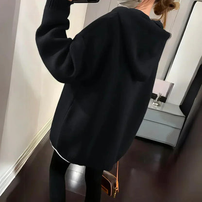 Damen-Hoodie mit Smiley-Motiv – weiches Fleece, lockere Passform, perfekt für den Alltag und entspannte Anlässe 4
