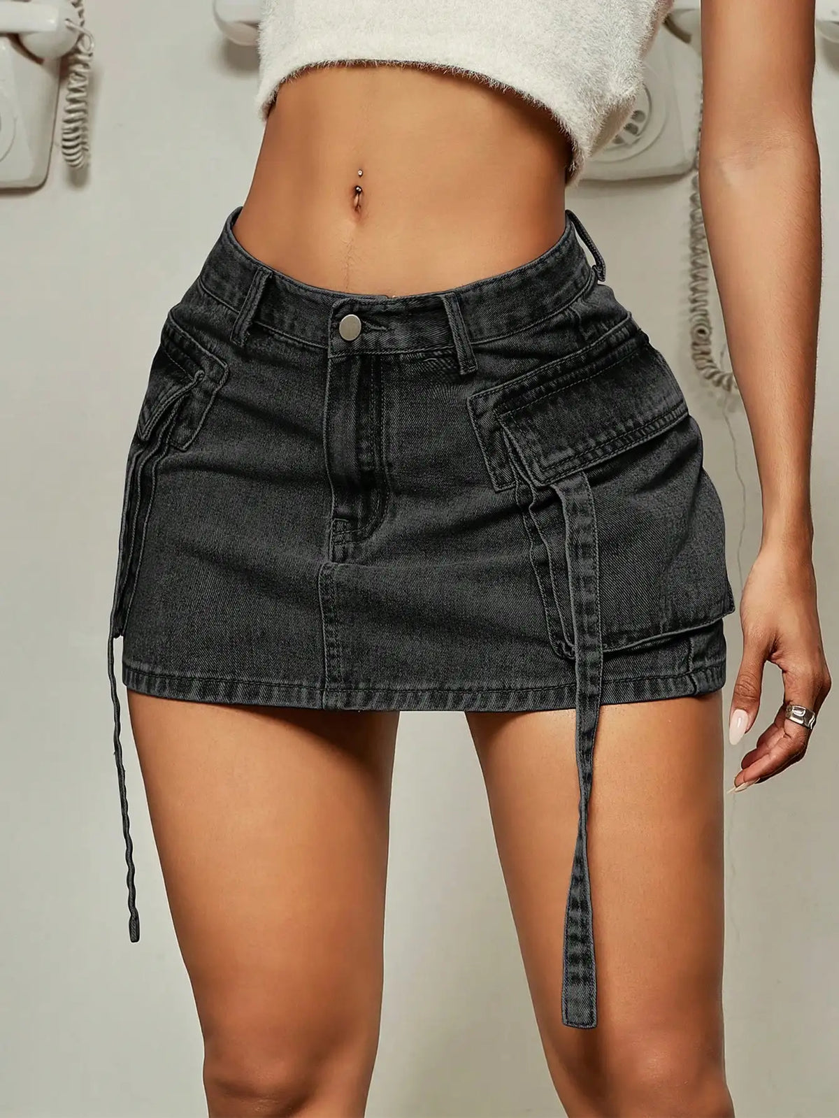 Slim-Fit-Denim-Minirock für Damen mit Klappentaschen – trendiges und nachhaltiges Design 5