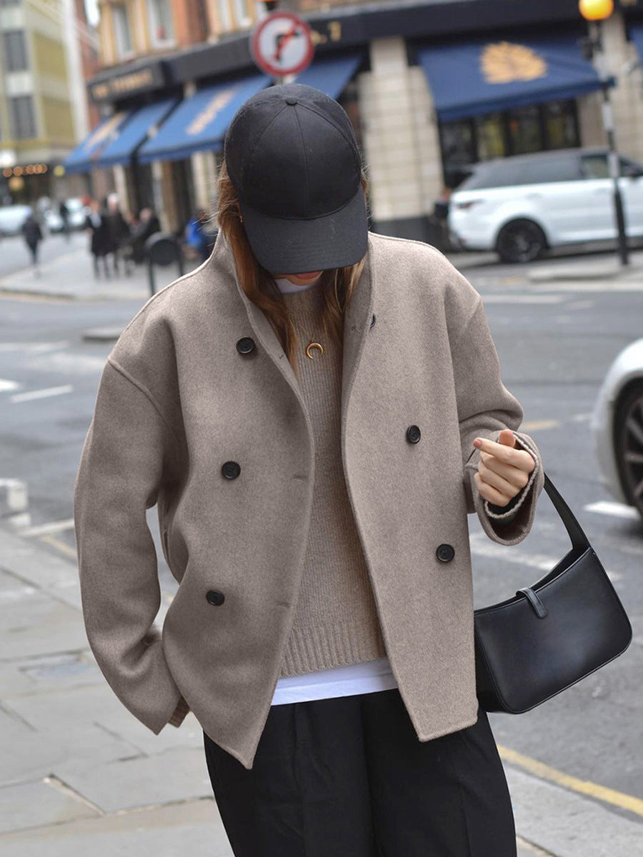 Kurze Damen-Winterjacke mit Stehkragen aus Wollmischung – moderne Passform und Doppelknopfverschluss 3
