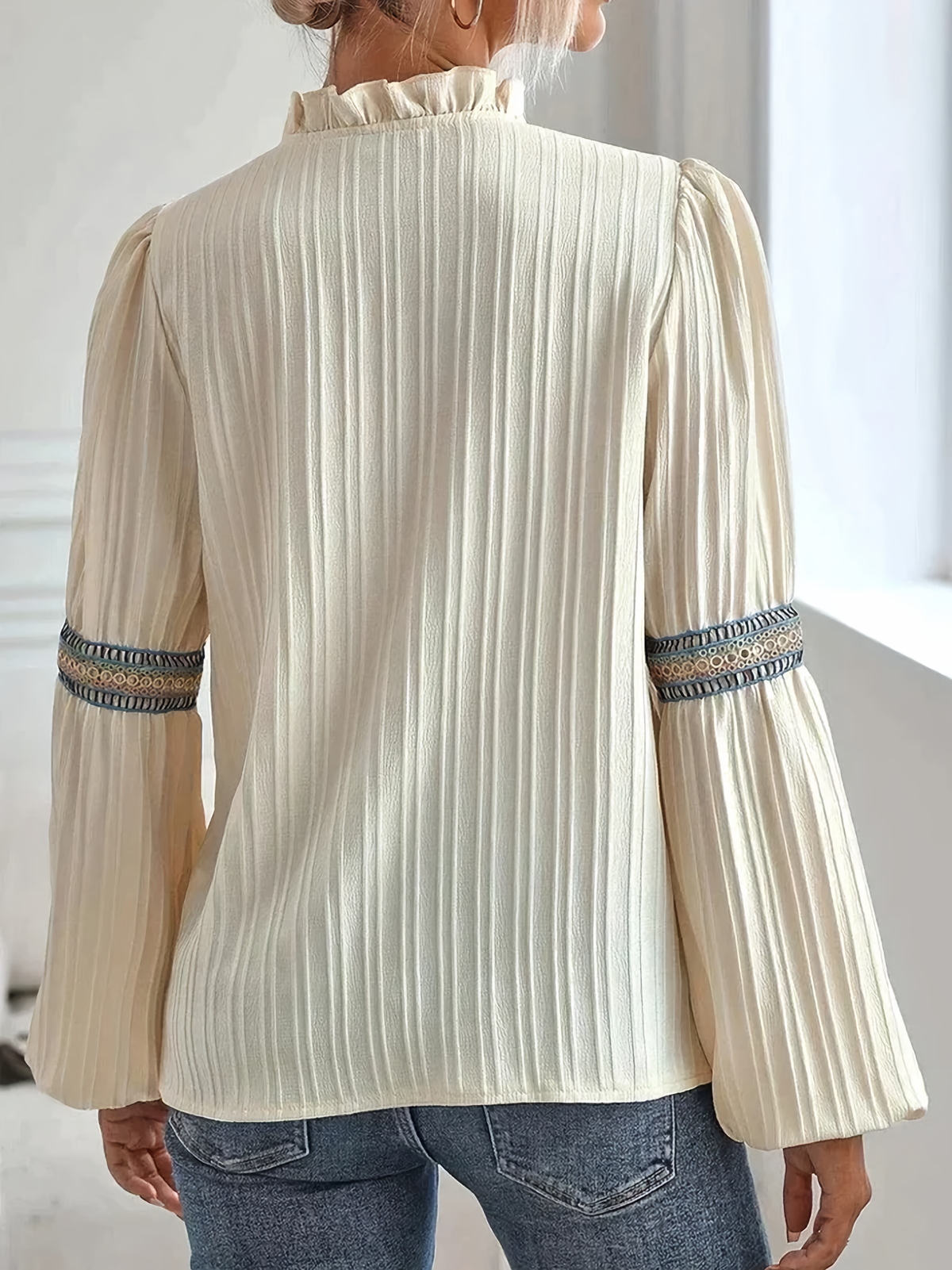 Damenbluse mit Spitzendetails in hoher Qualität, elegantes Design, bequeme Passform, 100% Polyester-3
