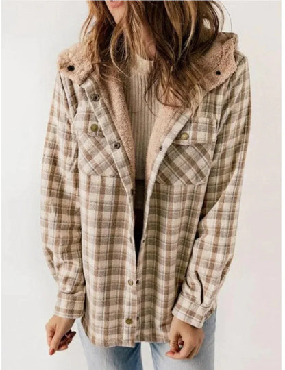 Damen-Fleecejacke mit Kapuze und klassischem Karomuster – weich und warm für Herbst und Winter 4