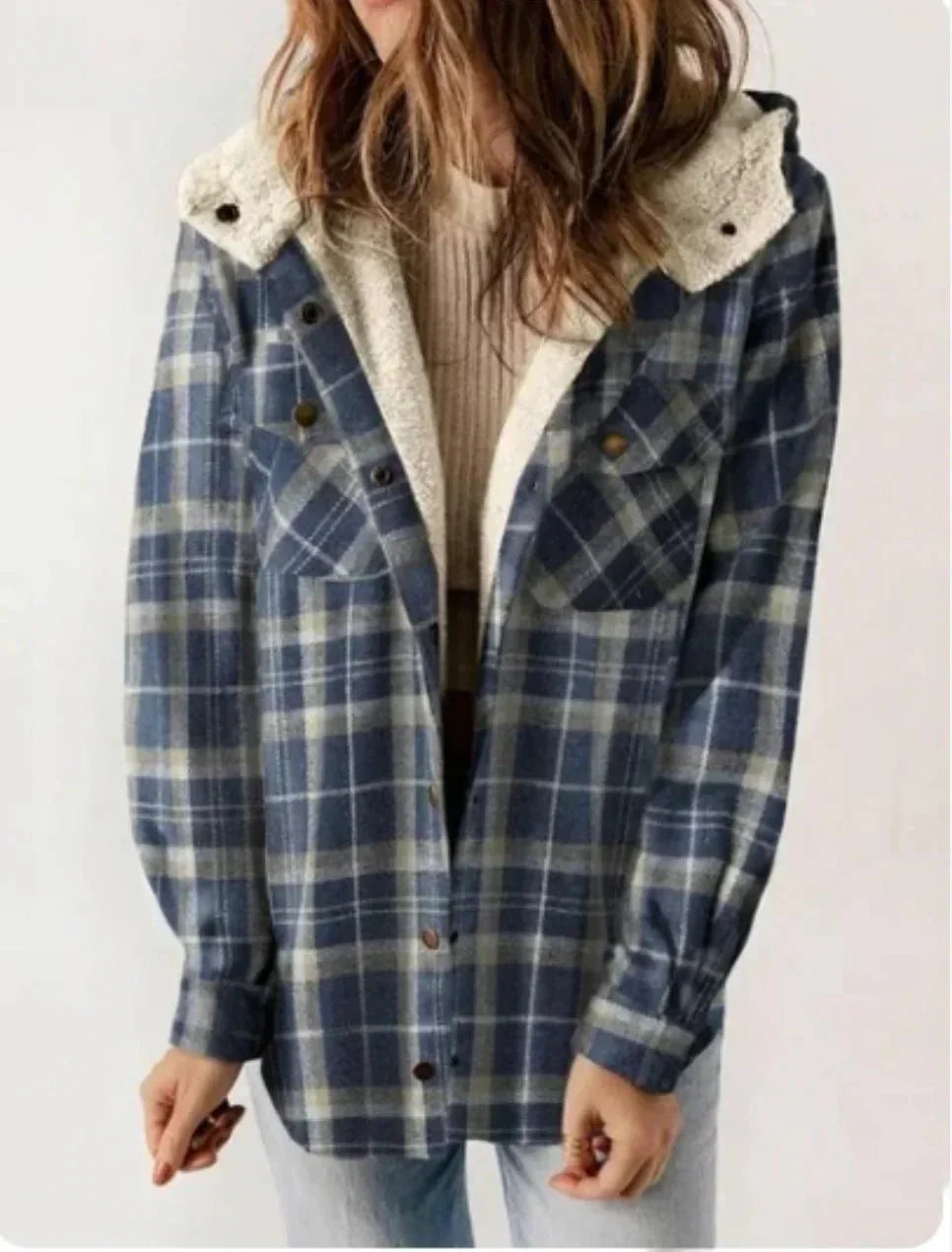 Damen-Fleecejacke mit Kapuze und klassischem Karomuster – weich und warm für Herbst und Winter 5