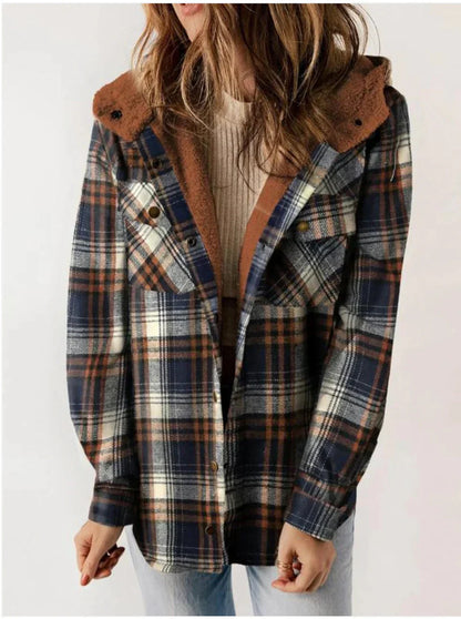 Damen-Fleecejacke mit Kapuze und klassischem Karomuster – weich und warm für Herbst und Winter 6
