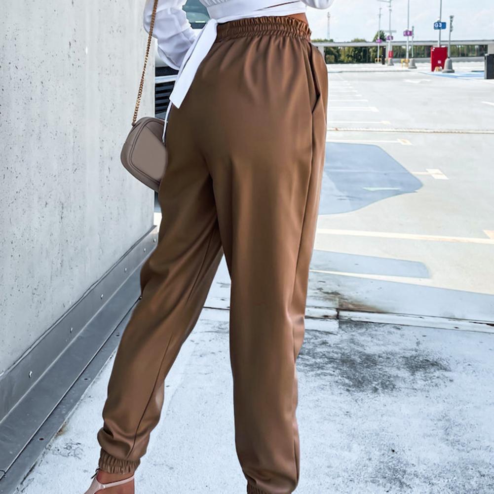 Damen-Jogginghose aus PU-Leder mit elastischem Bund und lässiger Passform-4