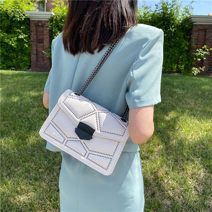 Damen Schultertasche Kette PU-Leder Weich Klappen-Design-6