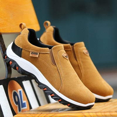 Herren-Sneakers, Slip-On, atmungsaktivem Material mit, elastisch, Einsätze-1