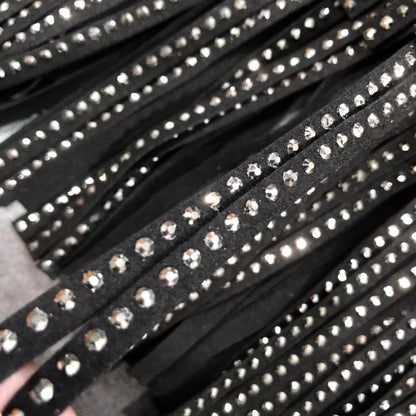 A-Linien-Minirock mit Strass-Details aus schwarzem Polyester für Damen – Trendiger und bequemer Minirock 2