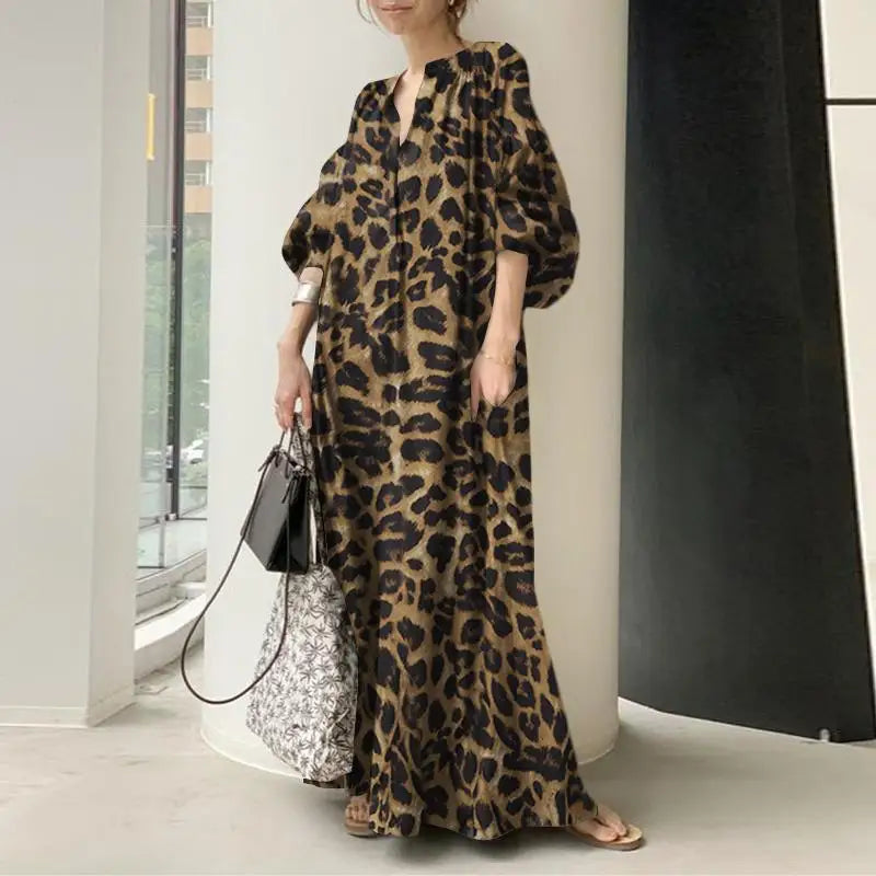 Variant image for Damen-Maxikleid, Oversized Leopardenmuster, leichter Stoff-1