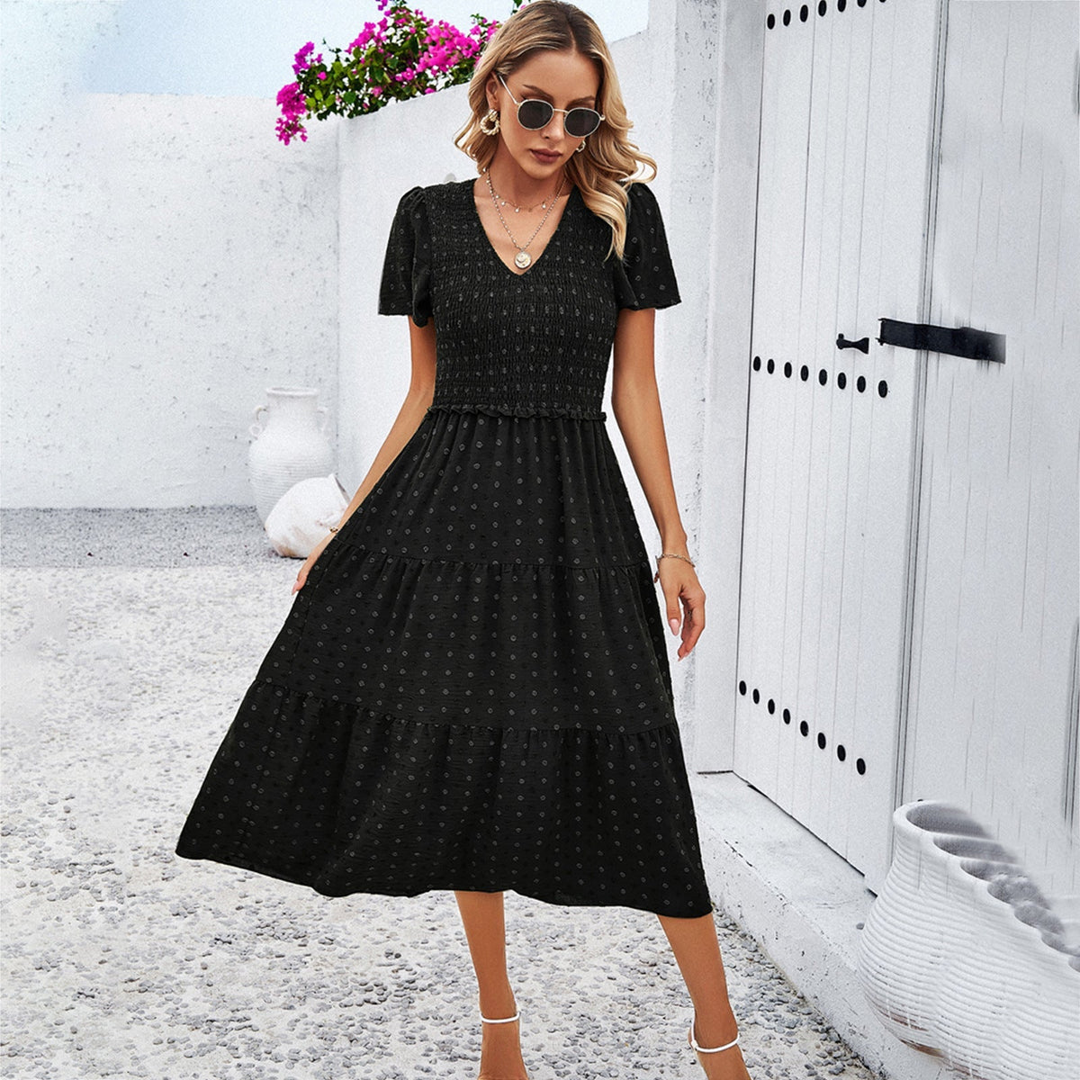 Damen-Kleid A-Linienform mit V-Kragen aus zweifarbigem Stoffmix-1