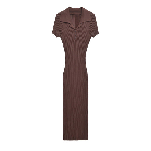 Damen-Maxikleid, strukturiertes Material mit klassischen Knopfdetails 1