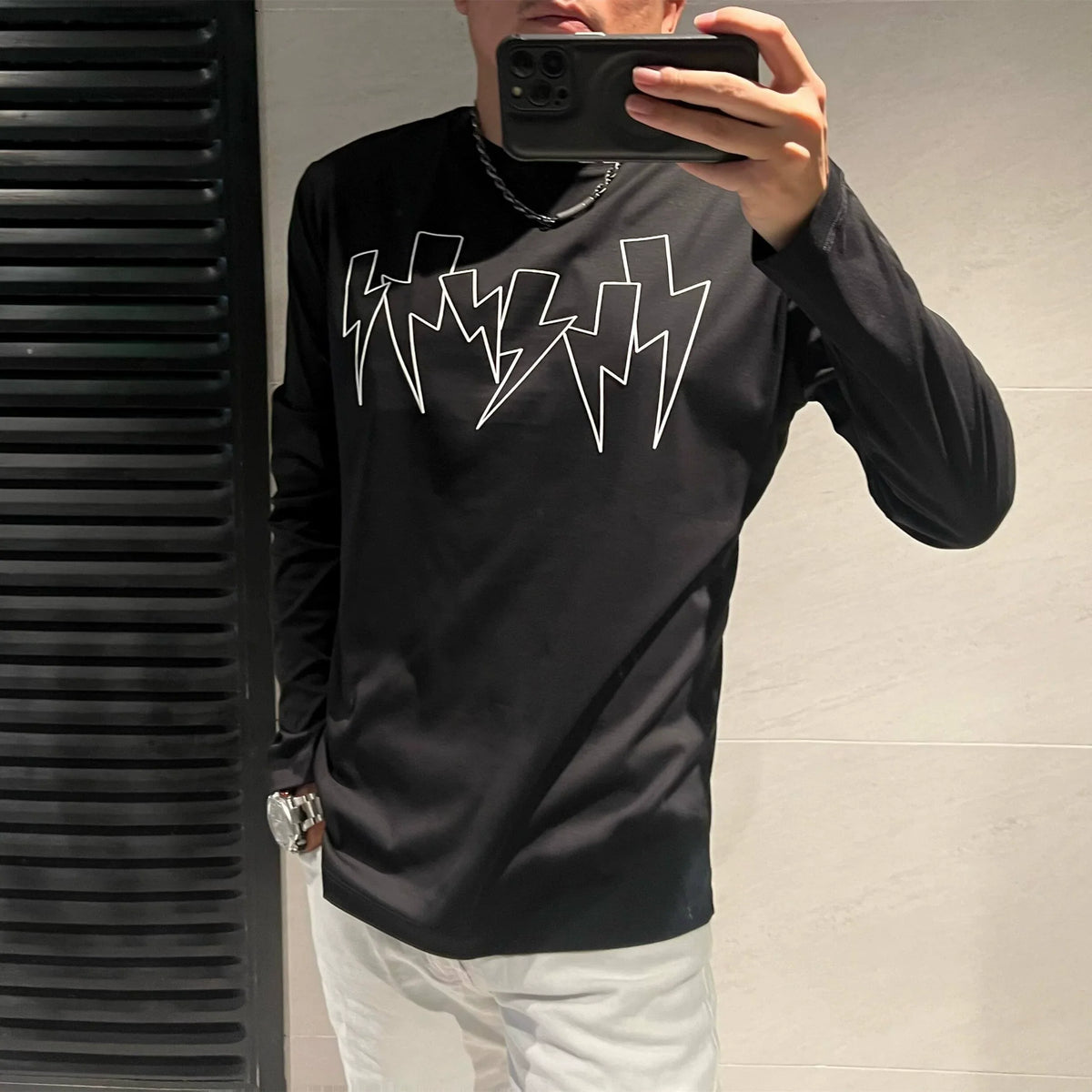 Herren-Langarm-T-Shirt, Rundhals-aus Qualitätsbaumwolle-1