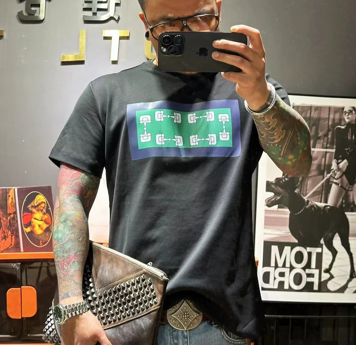 Herren-T-Shirt mit geometrischem Muster, 100% Baumwolle, normale Passform, kurze Ärmel-1