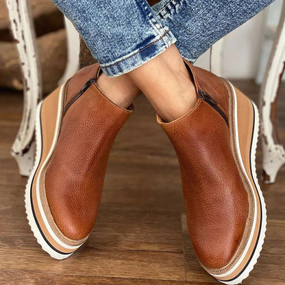 Keilstiefel für Damen mit Keilsohle und Slip-On-Design – Synthetik-Obermaterial, vielseitiger Casual-Stil, Schafthöhe 10 cm 11