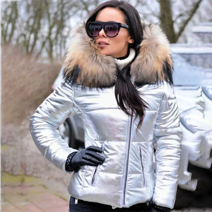 Kurze, gefütterte Damen-Winterjacke mit Kapuze im Oversize-Schnitt – Elegant und warm für kalte Tage 10