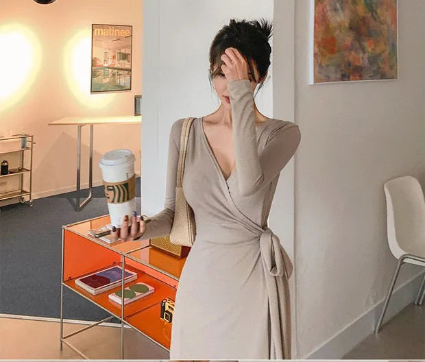Damen-Maxikleid mit V-Ausschnitt aus schwarzem Polyester und Baumwolle – elegantes langes Kleid für Feiern und Alltag 5