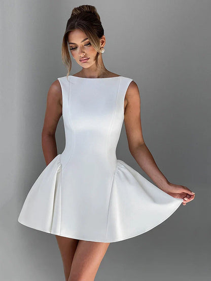 Schwarzes Minikleid mit rückenfreiem Design – eng anliegender A-Linien-Silhouette aus Polyester und Spandex 5