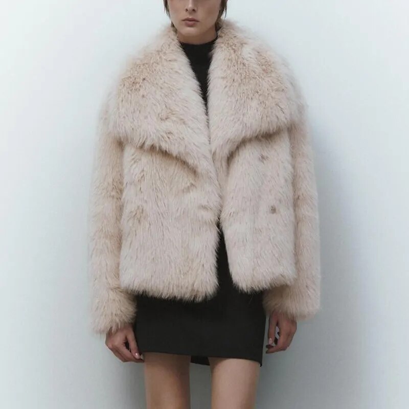 Langer Wintermantel Damen aus Kunstfell Elegant und Warm Polyester-3