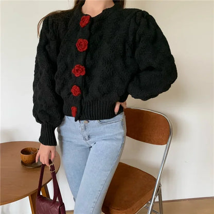 Damen-Strickjacke, lang, gestrickt, Wollmischung mit Blumenknöpfen-6