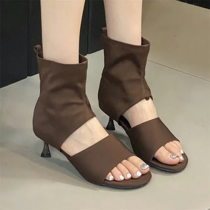 Elegante Damen-Sandalen mit offener Spitze und schmalem Absatz aus Stretchmaterial – Bequeme Passform und Gummisohle 4