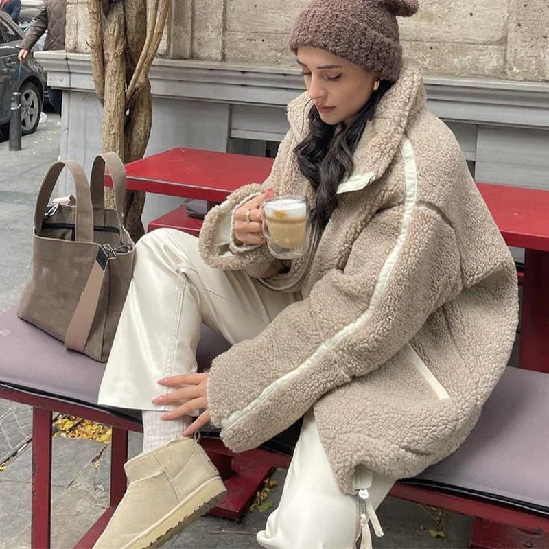 Damenjacke Oversized Lammwolle Trendy Komfortabel 3