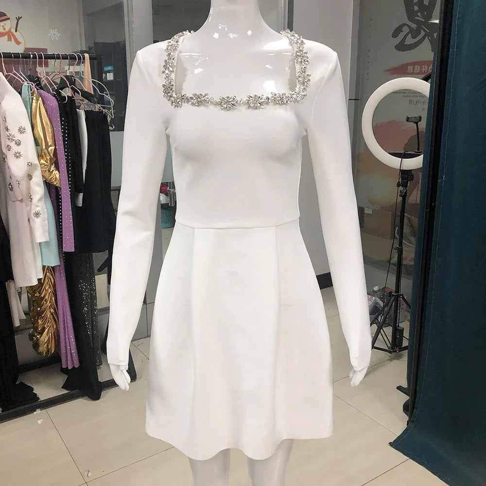 Variantenbild für Damen-Minikleid mit viereckigem Ausschnitt aus Polyester-1
