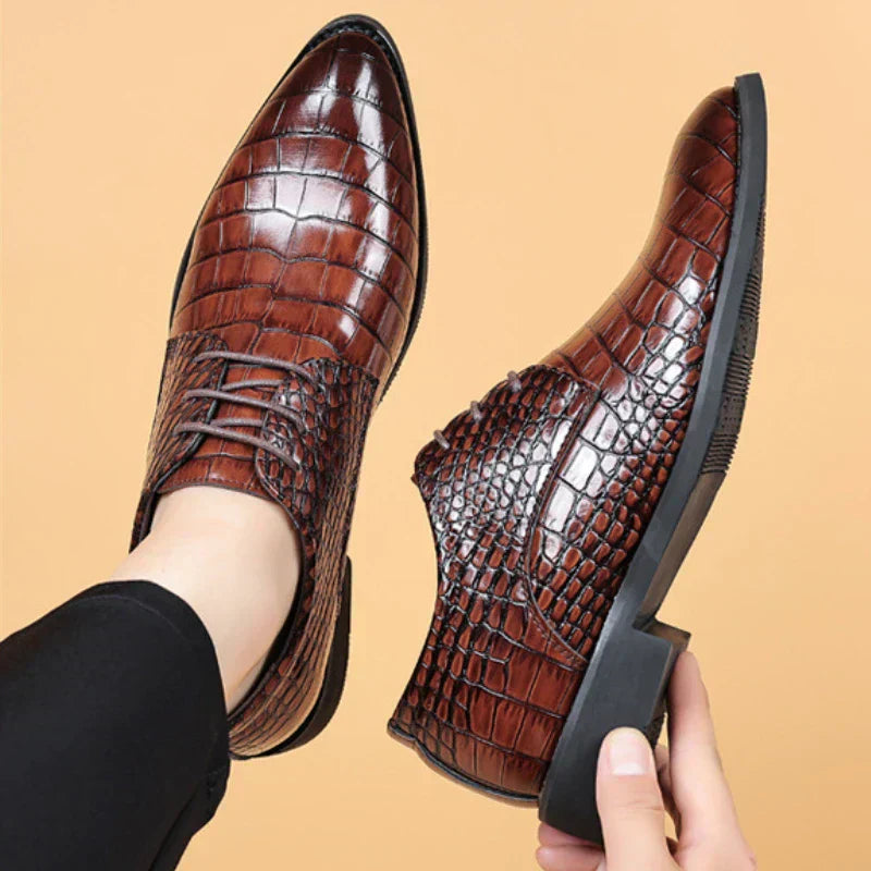 Herrenschuhe, Krokodilmuster, veganes Leder, spitzes Top-3