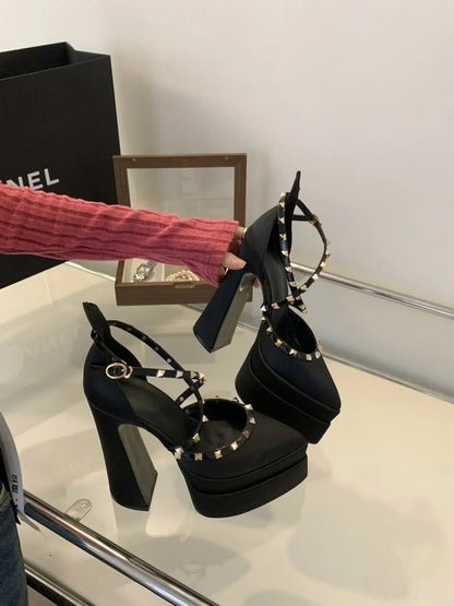 Damen-Pumps, eckige Zehe, Gummisohle, Seide, PU-1