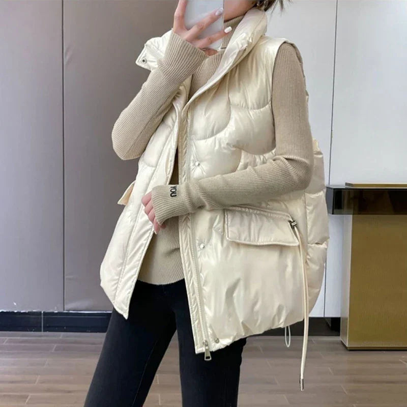 Langer Damen Wintermantel mit Kapuze in Windresistent Polyester 16