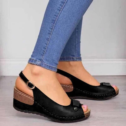 Variant image for Damen-Sandalen, orthopädisch, Kunstleder mit verstellbarem Riemen und gepolsterter Sohle-10